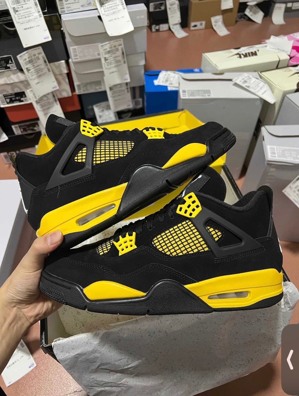 Nike Air Jordan 4 retro